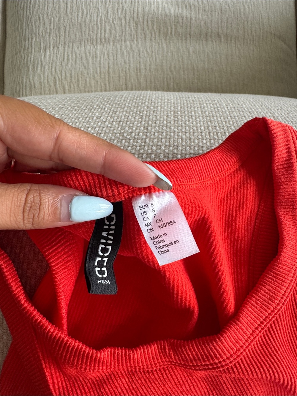 H&M Bright Red Ribbed Cropped Tank - Picture 3 of 3